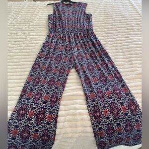 New Directions Navy and Burgundy Patterned Jumpsuit